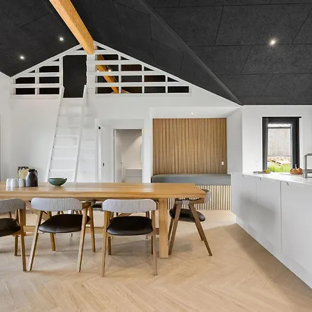 Amazing In With Sauna *